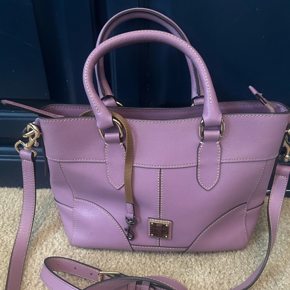 Dooney & Bourke Purse